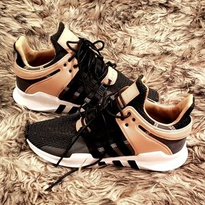 A D I D A S Sneakers LIKE NEW Adidas Equipment